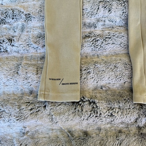 Vanessa Hong/ Bridgette Herskind Leggings - Picture 4 of 6